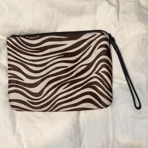 Patricia Nash large Zebra Toscano Wristlet -NWOT